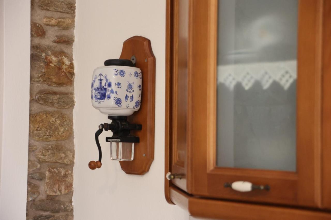 Babina'S Place-Traditional House In Ermoupoli Exteriör bild